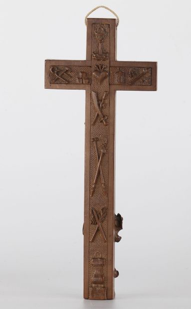 Croix reliquaire en bois sculpté art baroque...