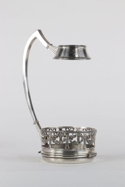 Rare porte bouteille Louis XVI Argent massif,...