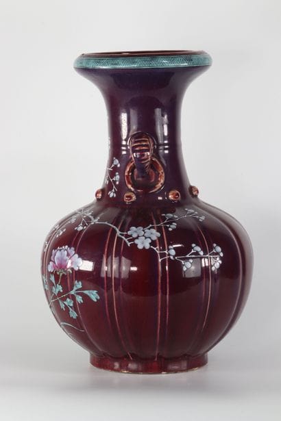 Grand vase flambé en porcelaine de chine...