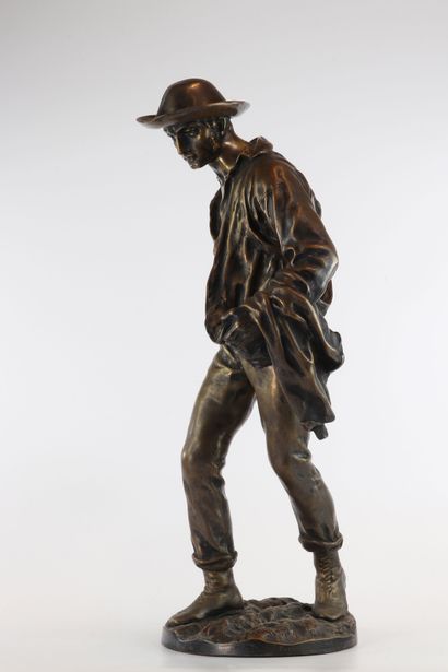 Bronze le semeur marque orfèvrerie Boulenger
Dimensions:...