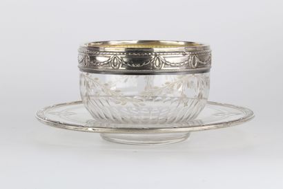 Lot de 3 coupes en argent de style Louis...