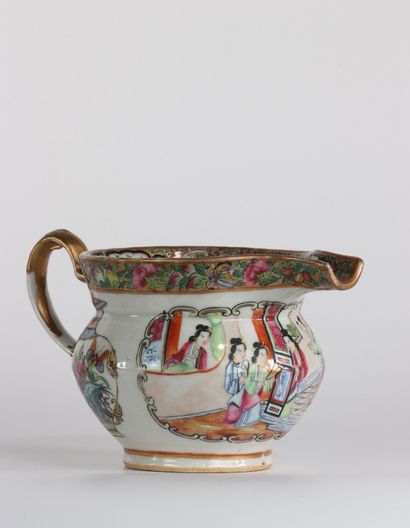 Service en porcelaine de chine Canton 19ème
Région:...