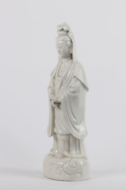 Blanc de chine Guanine époque Qing
Région:...