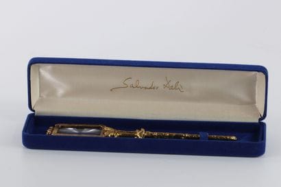 Salvador Dali Loupe Métal doré à l'or fin,...