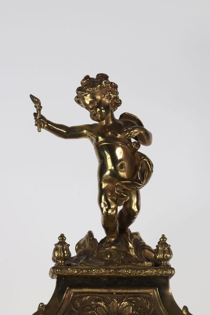 Imposante pendule et son socle en bronze...