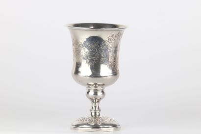 Gobelet en argent poinçons 1er titre Minerve...