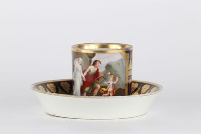 Tasse en porcelaine de Berlin décorée d'une...