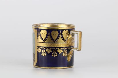 Tasse en porcelaine de Berlin décorée d'une...