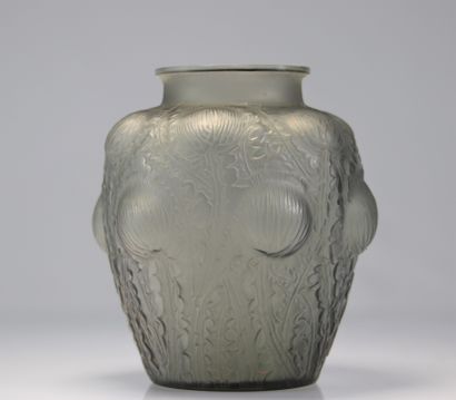 Lalique vase aux chardons
Poids: 1.29 kg
Région:...