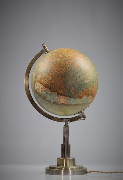 PAUL DUPRE-LAFON (1900-1971) GLOBE TERRESTRE...