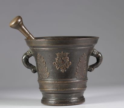 Mortier haute époque
Poids: 9.30 kg
Dimensions:...