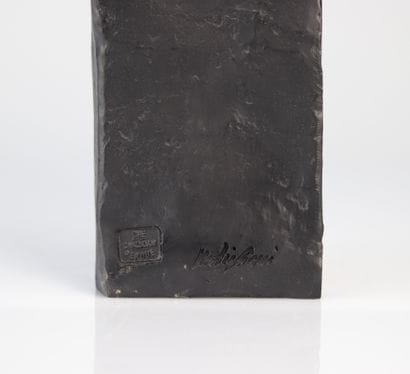 Amedeo Modigliani. « Tête de femme » Bronze...