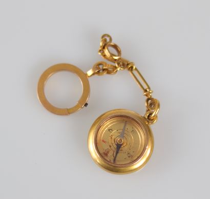 Boussole en or jaune (18k) et chaine (18.2gr)
Poids:...