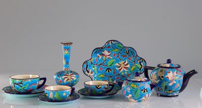 Emaux de Longwy service à café et vase
Poids:...