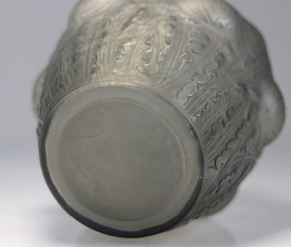 Lalique vase aux chardons
Poids: 1.29 kg
Région:...