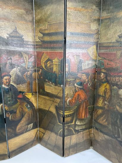 Paravent peint d'une scène de l'armée chinoise
Poids:...