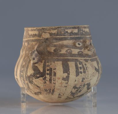 Culture Chancay pot forme de figure humaine...