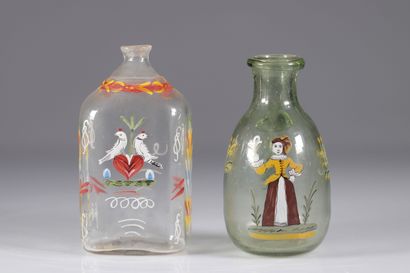 Bouteilles (2) allemande en verre peint 18ème
Poids:...