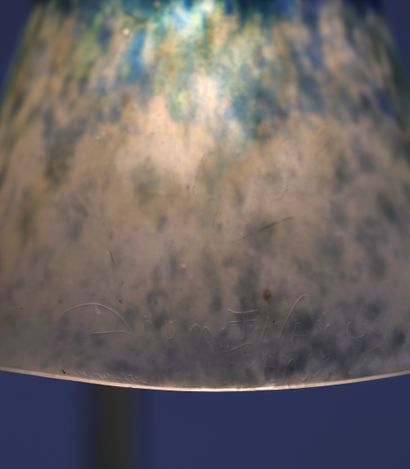 Lampe DAUM, pied bronze estampillé 