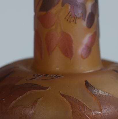Emile Gallé imposant vase dégagé a l’acide...