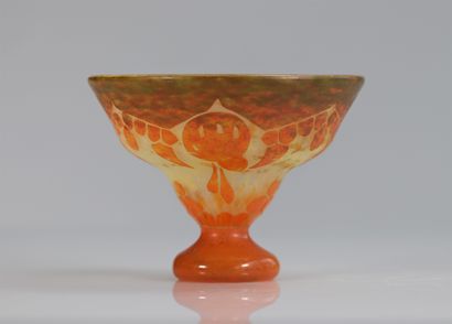 Charles SCHNEIDER (1881-1953) coupe dégagée...