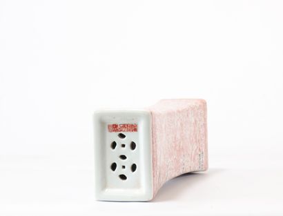 Porcelain Opium neck pose.
Weight: 1.77 kg
Region:...