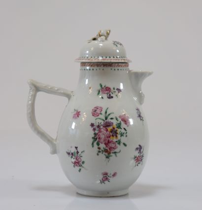 Porcelain jug from the 18th century India...