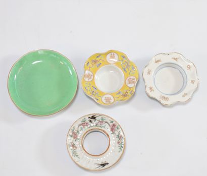 Lot of 4 Chinese porcelains
Weight: 480 g
Sizes:...