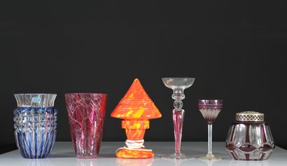 Val Saint Lambert miscellaneous lot
Weight:...