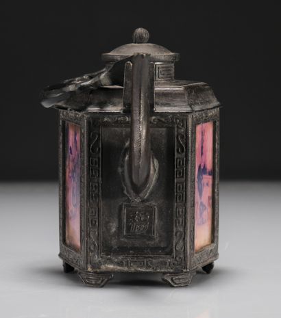 Chinese cast iron teapot
Weight: 1.30 kg
Region:...