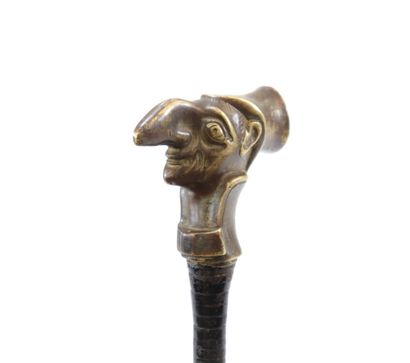 Cane with grotesque bonze pommel
Weight:...