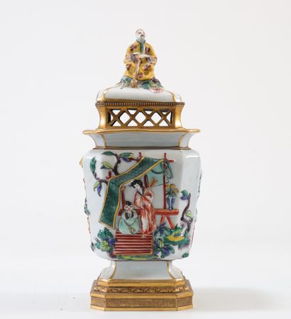 Porcelain perfume burner mounted on bronze...