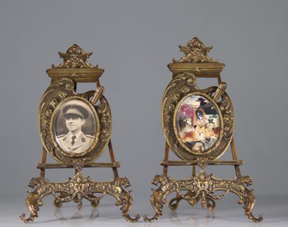 Pair of bronze frames circa 1900
Weight:...