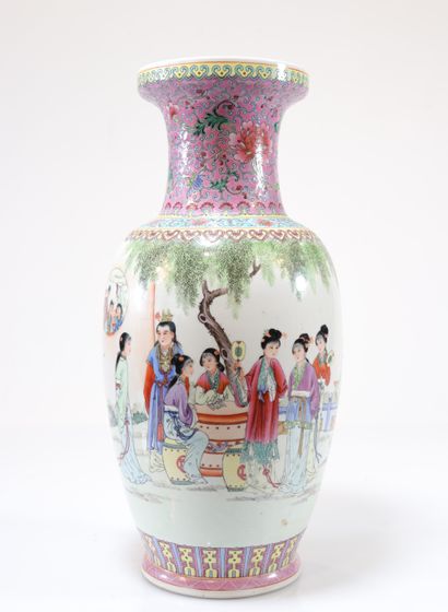 Large republic porcelain vase decorated with...