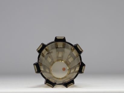 Scailmont vase, brown, Art Deco 1930-1935
Weight:...