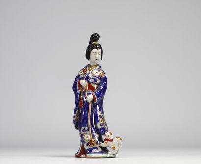 Japan - Porcelain figurine, Meiji period.
Weight:...