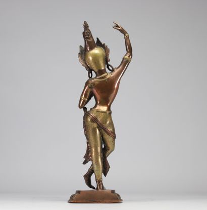 Tara statue in patinated bronze.
Weight:...