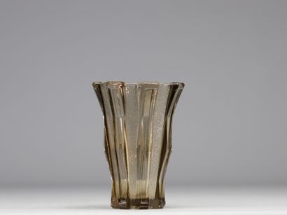 Scailmont vase, brown, Art Deco 1930-1935
Weight:...