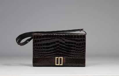 Christian DIOR, sac en crocodile de couleur...