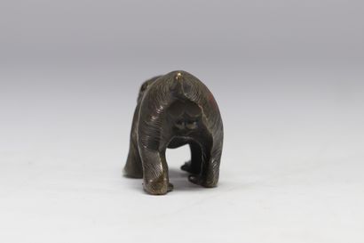 Small bronze monkey, Japanese work.
Weight:...