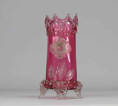 Vase en verrerie de Chênée d'époque 19ème.
Poids:...