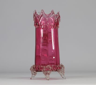 Vase en verrerie de Chênée d'époque 19ème.
Poids:...