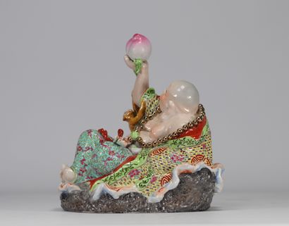China, 20th century polychrome porcelain...