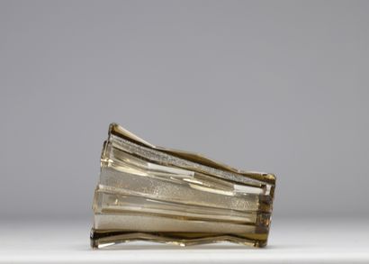 Scailmont vase, brown, Art Deco 1930-1935
Weight:...
