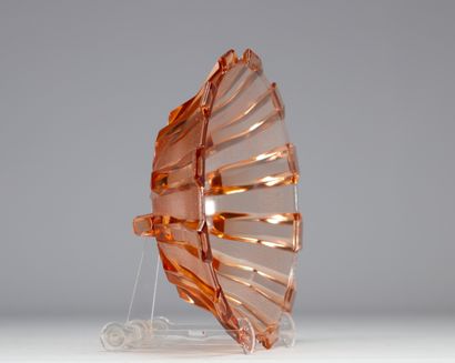 Scailmont dish, rosaline, Art Deco 1930-1935
Weight:...