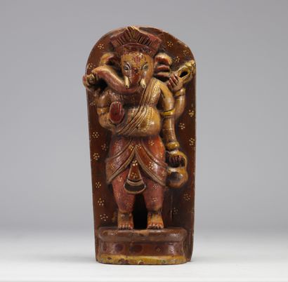 Sculpture en bois polychrome Ganesh
Poids:...