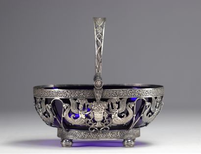 Panier ajouré en argent de style Empire,...