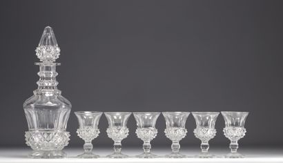 Ensemble composé d'une carafe et de six verres...