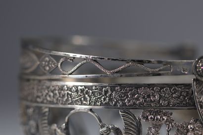 Panier ajouré en argent de style Empire,...