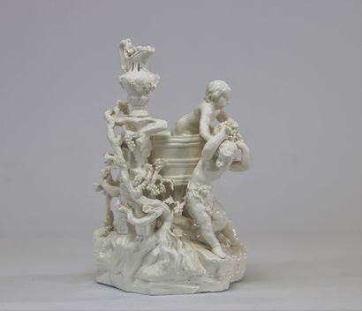 Groupe en porcelaine de Tournai (BE), allégorie...